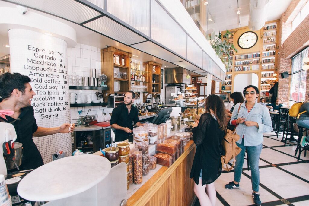 People in a cafe